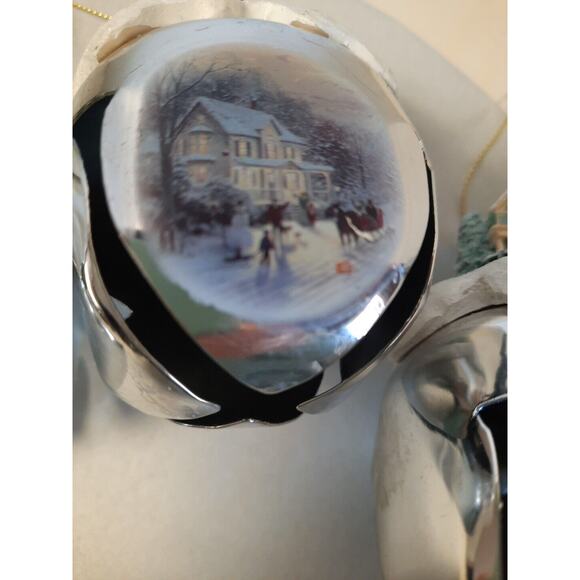 VINTAGE ASHTON DRAKE GALLERIES SET‎ OF 3 THOMAS KINKADE SLEIGH BELLS ORNAMENTS - Picture 9 of 10